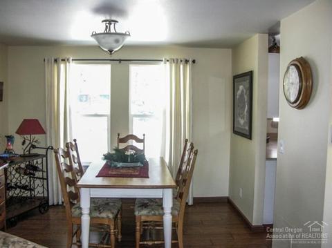 2707 NE Ocker Dr, Bend, OR 97701 photo 6