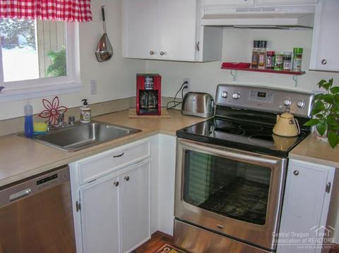 2707 NE Ocker Dr, Bend, OR 97701 photo 7