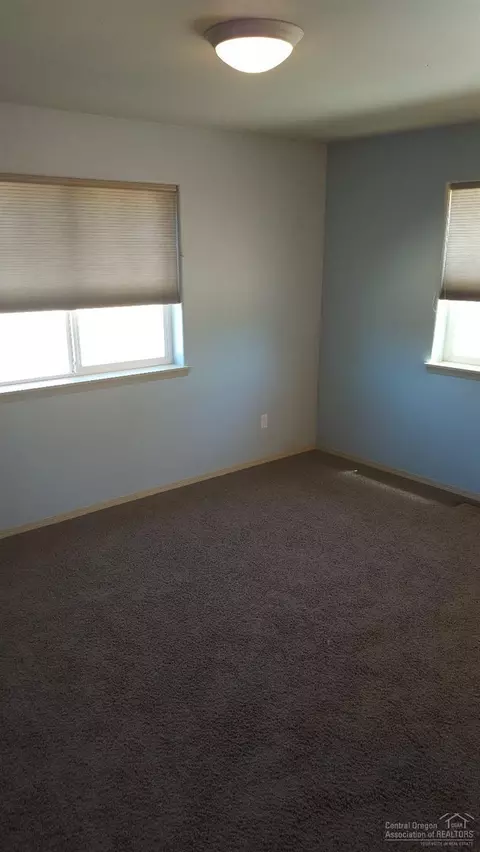18190 4th Ave, Bend, OR 97701 photo 23