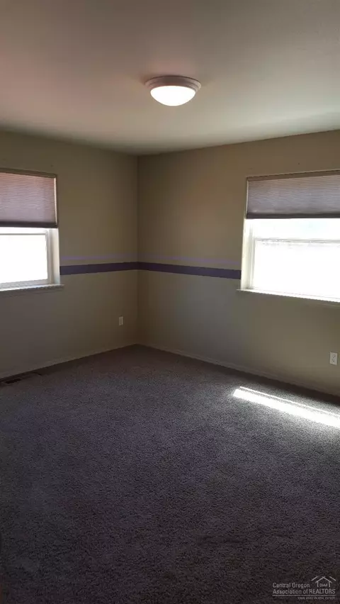 18190 4th Ave, Bend, OR 97701 photo 24