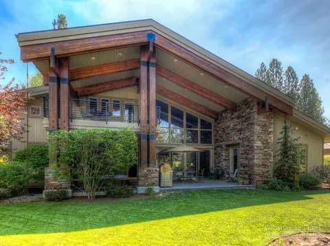 61716 Tam Mcarthur Loop, Bend, OR 97702 photo 8