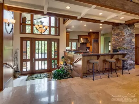 61716 Tam Mcarthur Loop, Bend, OR 97702 photo 13