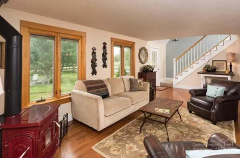 61455 Ward Rd, Bend, OR 97702 photo 4