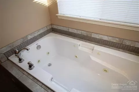62008 Quail Run Pl, Bend, OR 97701 photo 18