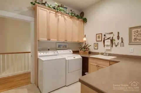 3518 NW Braid Dr, Bend, OR 97701 photo 14