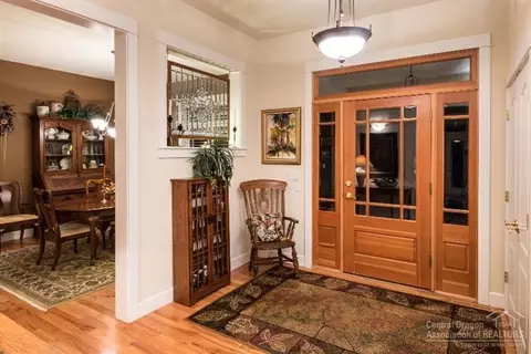 3518 NW Braid Dr, Bend, OR 97701 photo 2