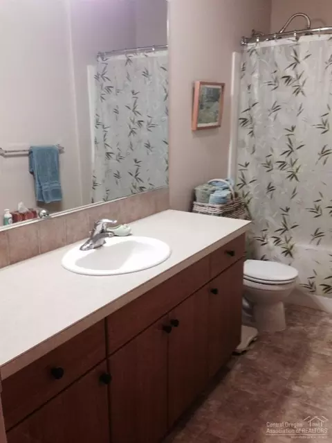 674 NE Mason Rd, Bend, OR 97701 photo 12