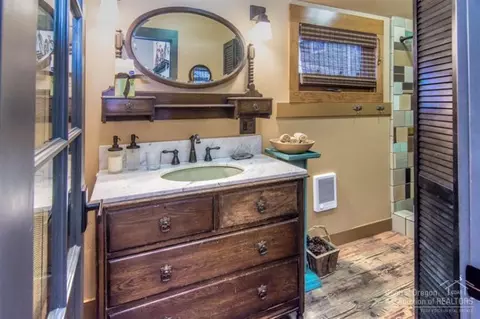 303 NW Riverfront St, Bend, OR 97701 photo 13