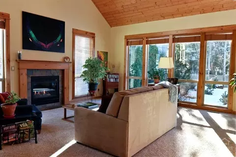 19530 Sugar Mill Loop, Bend, OR 97702 photo 4