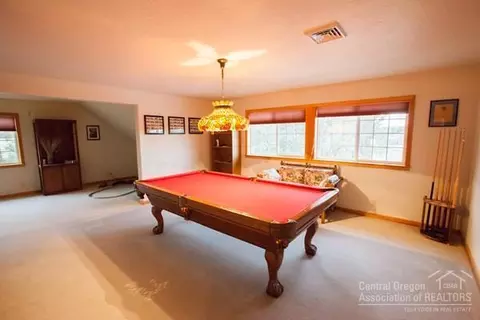 22185 Bear Creek Rd, Bend, OR 97701 photo 11