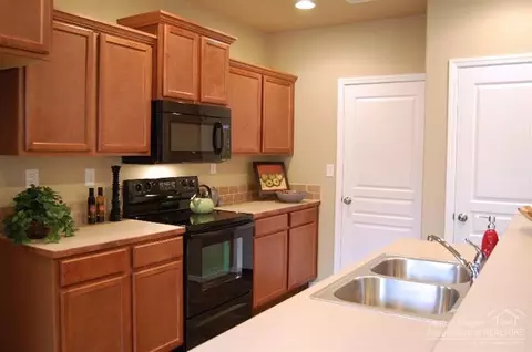 21100 Azalia Ave, Bend, OR 97702 photo 10