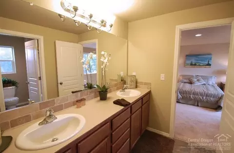 21100 Azalia Ave, Bend, OR 97702 photo 13