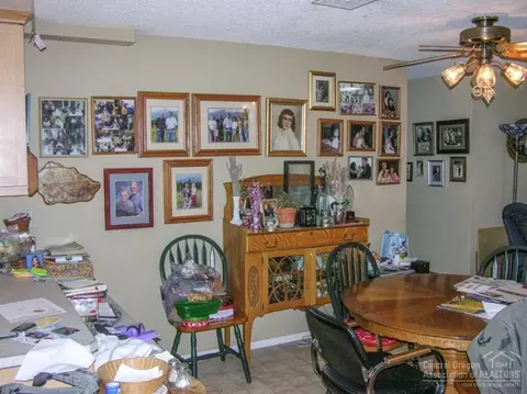 61283 Killowan Dr, Bend, OR 97702 photo 13