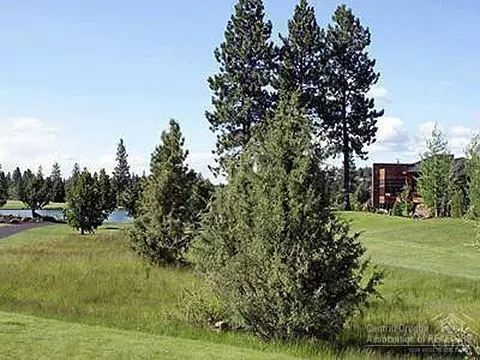 61625 Tam Mcarthur Loop, Bend, OR 97702 photo 7
