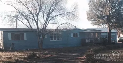 66867 Central St, Bend, OR 97701 photo 2