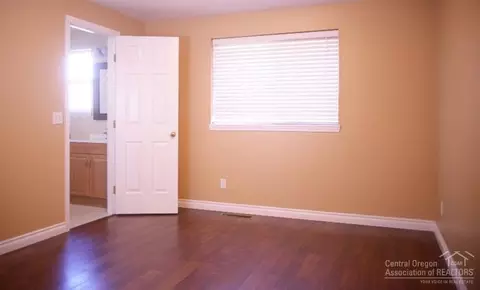 20800 Cross Ct, Bend, OR 97701 photo 7