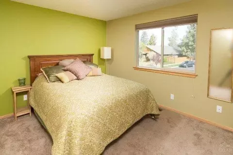 20570 Prospector Loop, Bend, OR 97702 photo 15