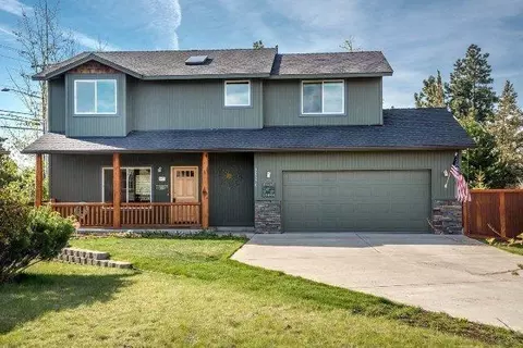 20570 Prospector Loop, Bend, OR 97702 photo 2