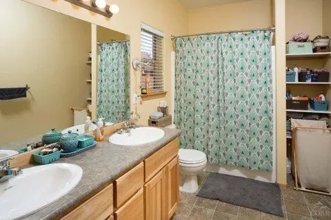 20570 Prospector Loop, Bend, OR 97702 photo 12