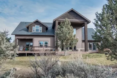 60925 Ward Rd, Bend, OR 97702 photo 2