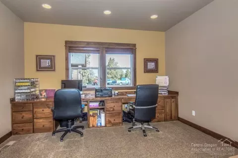 60925 Ward Rd, Bend, OR 97702 photo 17