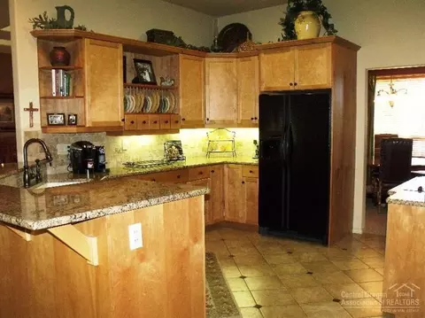 735 Nutcracker Dr, Redmond, OR 97756 photo 10