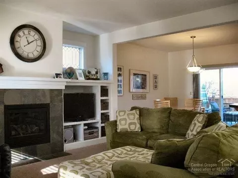 20422 Murphy Rd, Bend, OR 97702 photo 2