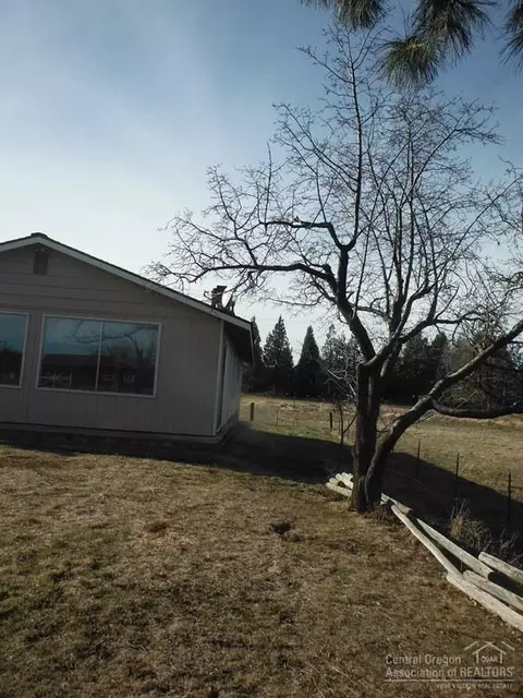 62466 Eagle Rd, Bend, OR 97701 photo 20
