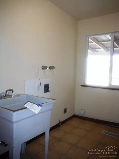 62466 Eagle Rd, Bend, OR 97701 photo 11