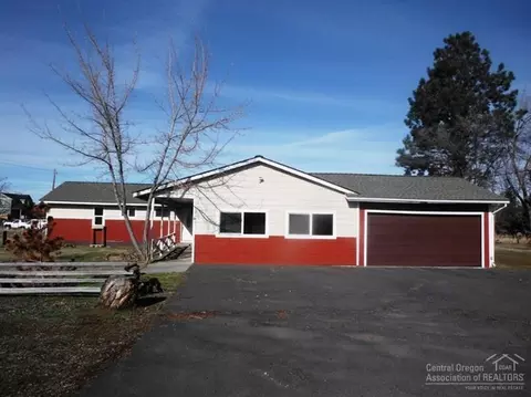 62466 Eagle Rd, Bend, OR 97701 photo 2