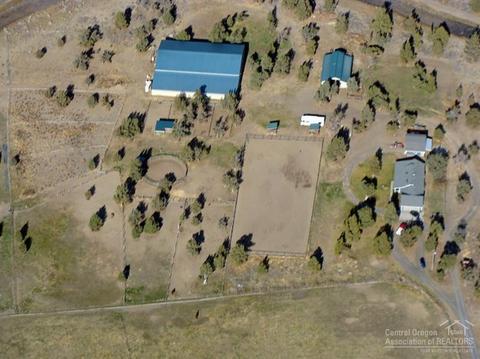 24780 Dodds Rd, Bend, OR 97701 photo 1