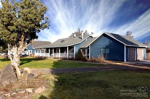 24780 Dodds Rd, Bend, OR 97701 photo 2