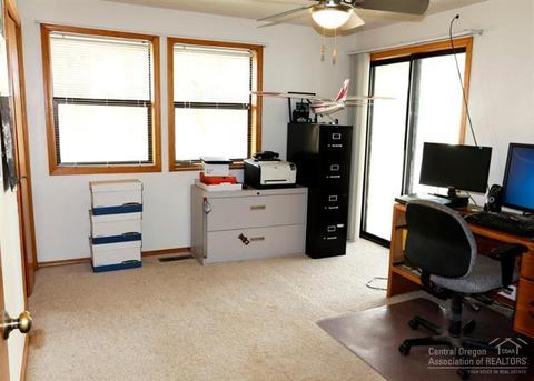 24780 Dodds Rd, Bend, OR 97701 photo 8