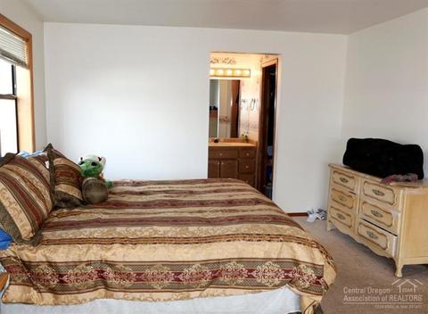 24780 Dodds Rd, Bend, OR 97701 photo 7