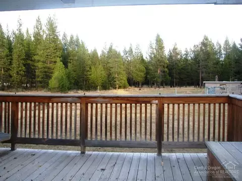 6950 Michael Rd, La Pine, OR 97739 photo 4