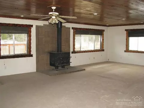 6950 Michael Rd, La Pine, OR 97739 photo 5