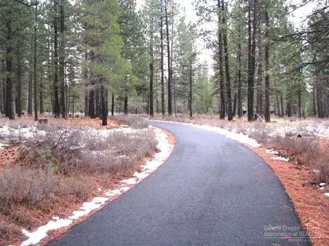 17901 Lofty Ln, Sunriver, OR 97707 photo 6
