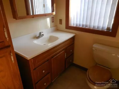 751 NE Quimby Ave, Bend, OR 97701 photo 7