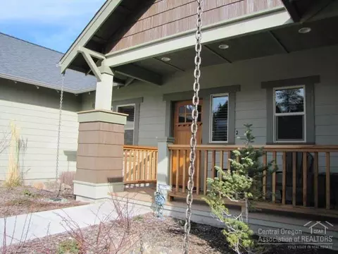 20618 Boulderfield Ave, Bend, OR 97701 photo 2