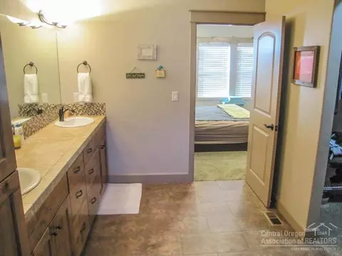 20618 Boulderfield Ave, Bend, OR 97701 photo 13