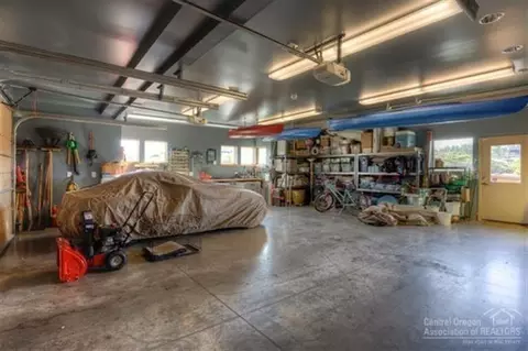 18967 Park Commons Dr, Bend, OR 97701 photo 24