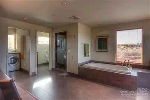 18967 Park Commons Dr, Bend, OR 97701 photo 21