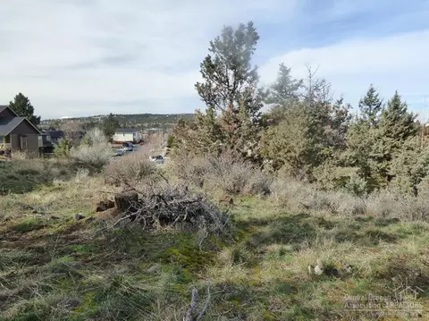 1075 NE Kayak Loop, Bend, OR 97701 photo 20