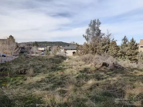 1075 NE Kayak Loop, Bend, OR 97701 photo 21