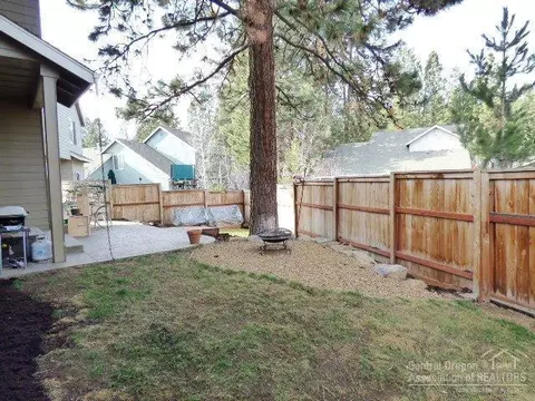 61277 SW Brookside Loop, Bend, OR 97702 photo 15