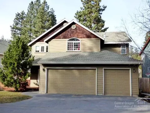 61277 SW Brookside Loop, Bend, OR 97702 photo 1