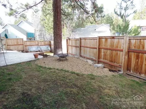 61277 SW Brookside Loop, Bend, OR 97702 photo 18