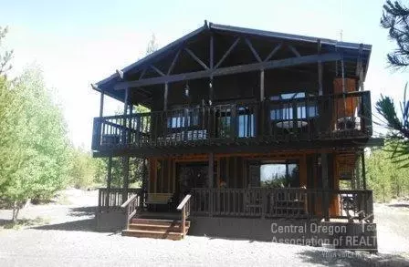 123435 Holcomb Dr, Crescent Lake, OR 97733 photo 1
