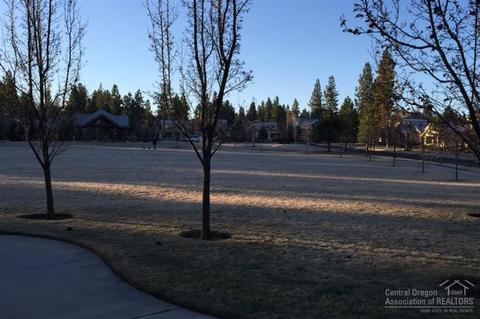 19325 Blue Lake Loop, Bend, OR 97702 photo 4