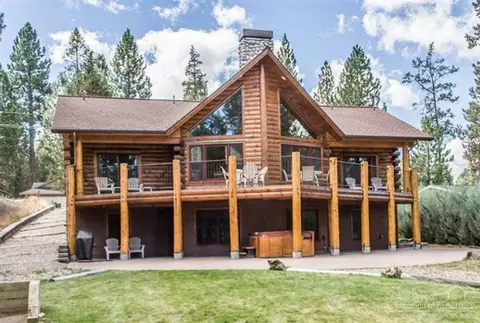 17166 Crane Dr, Bend, OR 97707 photo 2
